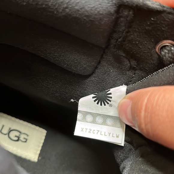 UGG Harrison Lace BLACK WOMEN SIZE 8 US - Picture 12 of 12